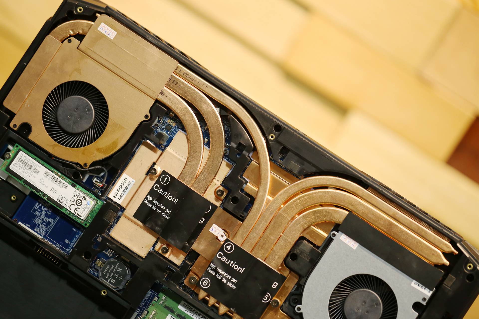 r95900x鍜宨910900k娓告垙璇勬祴,i910900k涓巖93900x瀵规瘮