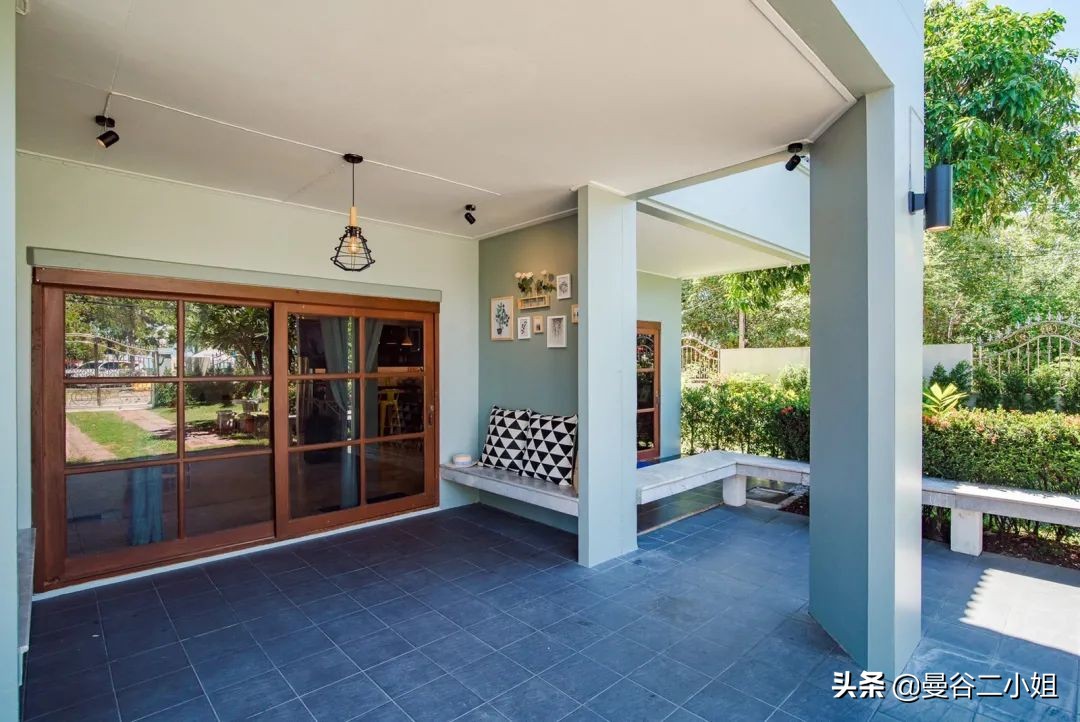 四川妹子「隐居」泰国华欣,入住6000万海滨别墅,租金却超便宜