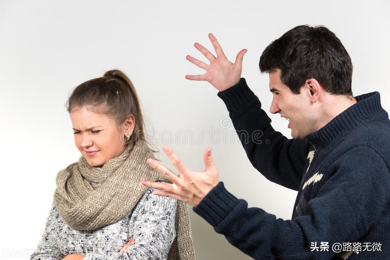 为给弟弟买房，父母让我嫁给老领导！女儿被逼走父亲却受到了惩罚