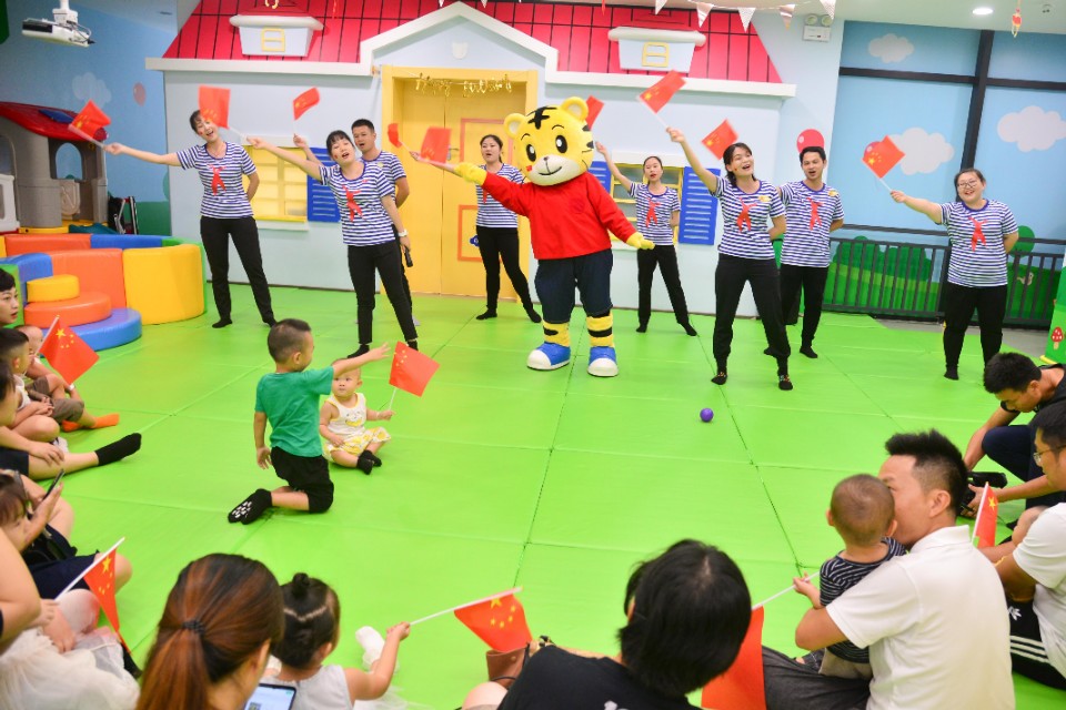 宸ц檸kids鏃╂暀涓績鏈烘瀯,宸ц檸kids鏃╂暀涓績鎵嬪伐