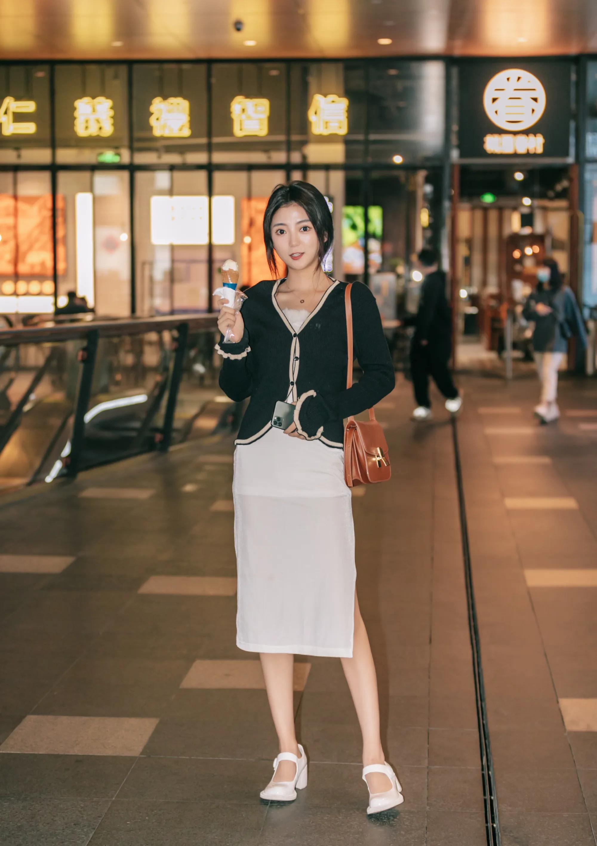 CelineClassicBox思琳经典盒子包穿搭示范