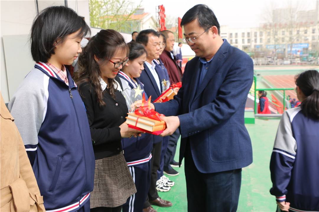 临沂三中和四中哪个学校比较好,临沂市中考有什么学校可以选
