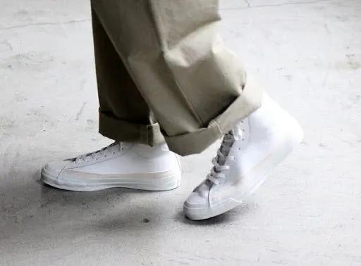 好看又好穿的劳保鞋推荐,新款迷彩解放鞋劳保鞋帆布鞋测评