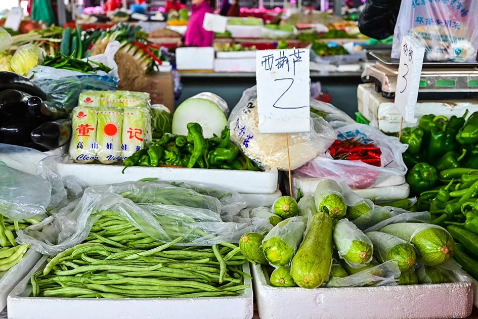 逛逛早市感受一下人间烟火的味道,最值得逛的早市