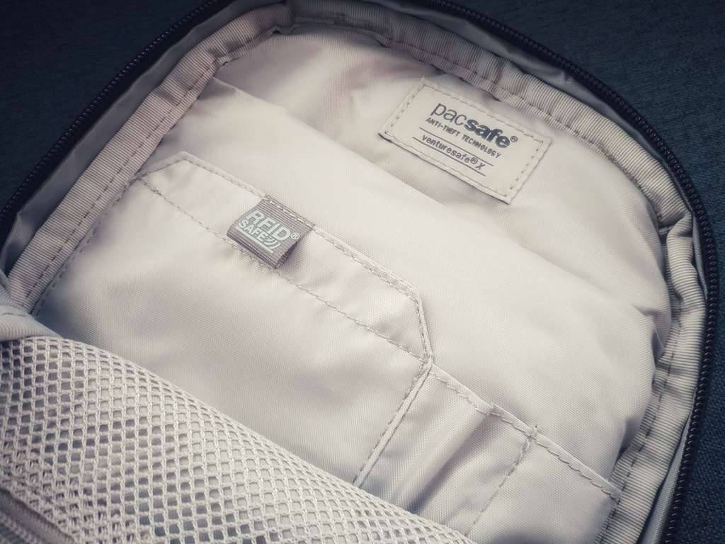 小包包里装些什么,小包包里适合放什么东西