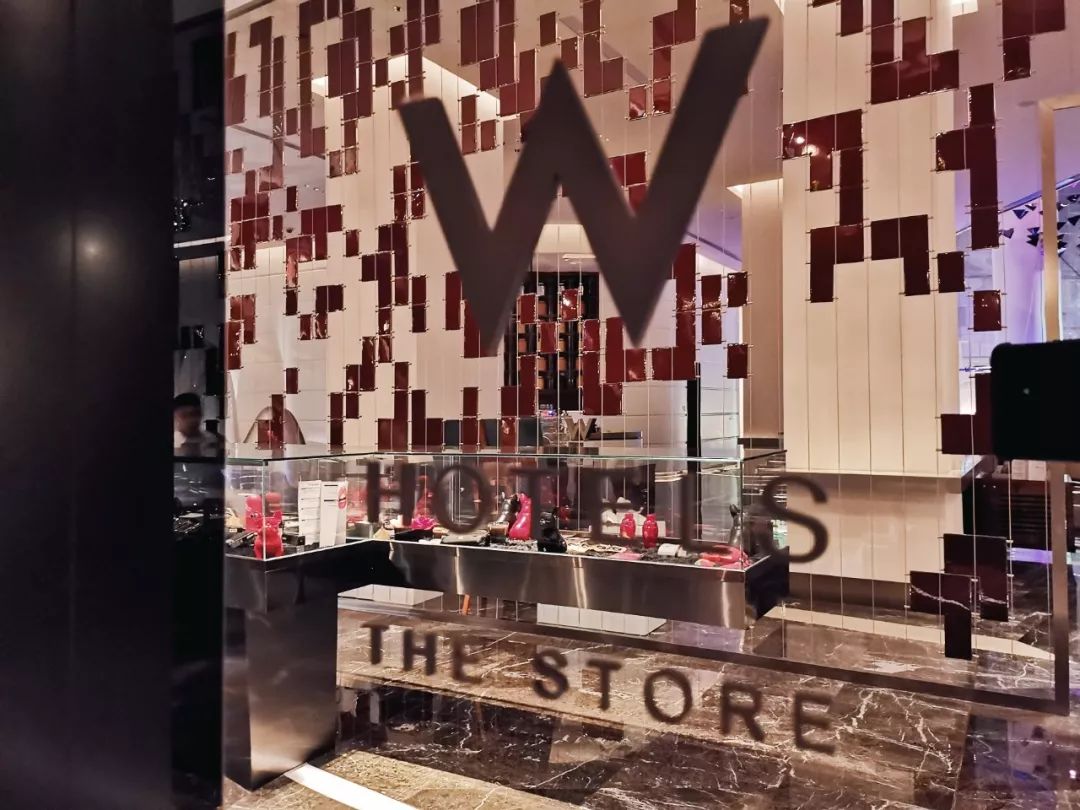 18万一个晚上的酒店什么样,1000多一晚的酒店有什么