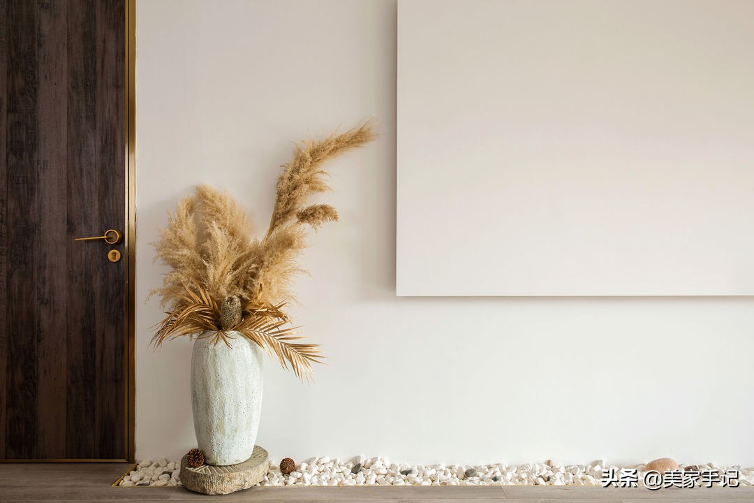 北京一对夫妻花2年装修20万,一对北京夫妻12年极简生活