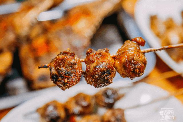 外地人去南宁旅游吃什么,外地人来南宁推荐吃饭地方