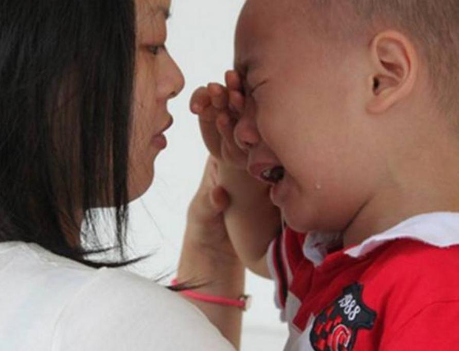 孩子经常说这三句话长大不孝顺,孩子对父母说大逆不道的话怎么办