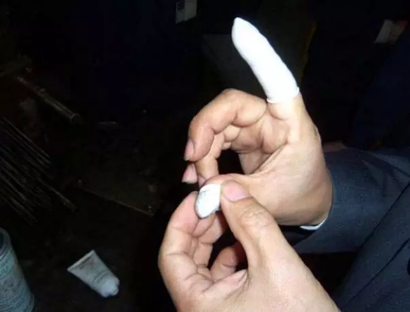 模具顶针油快速处理方法,模具顶针怎样润滑产品不沾油