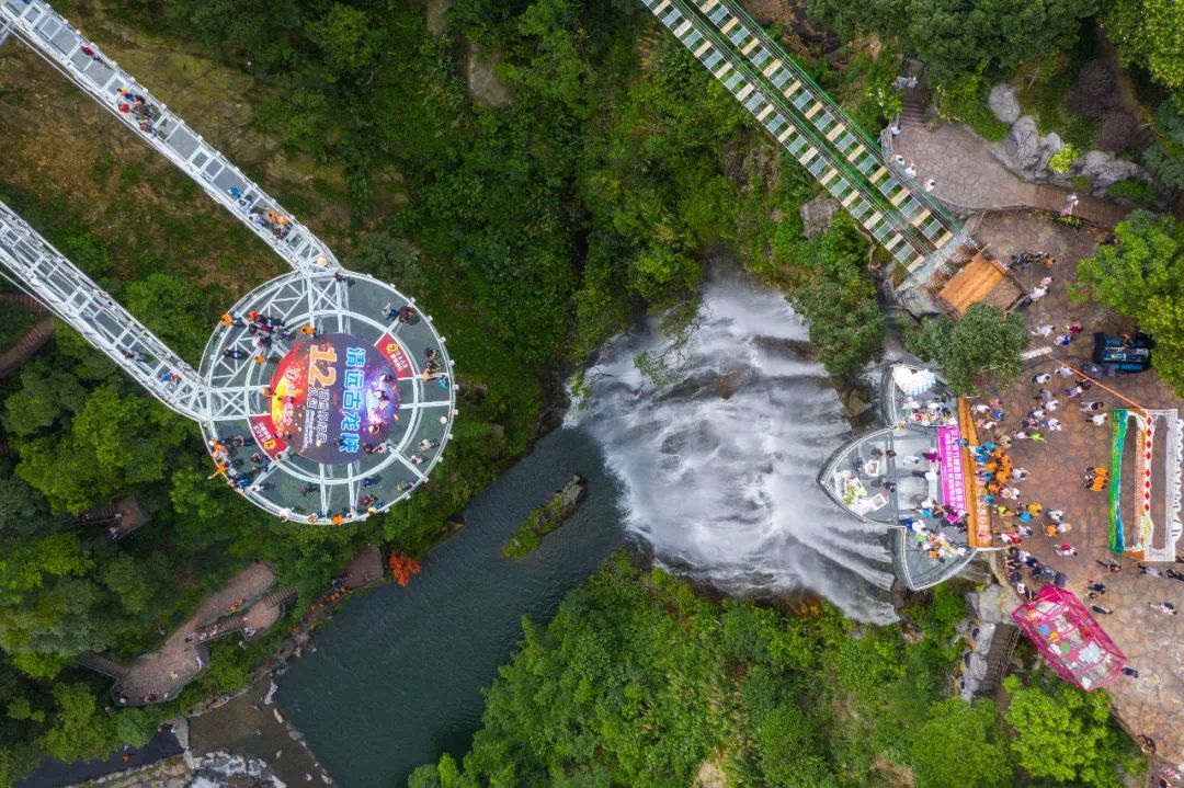 古龙峡下雪直播,古龙峡雪景