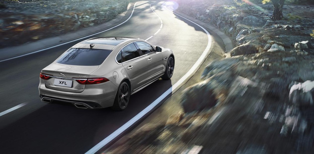 一脉相承的优雅2022款捷豹xfl,全新捷豹xfl动感造型呈现简约之美