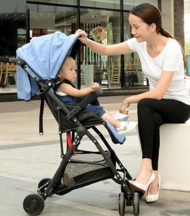婴儿推车会影响宝宝脊椎发育吗,婴儿推车靠背斜着对孩子
