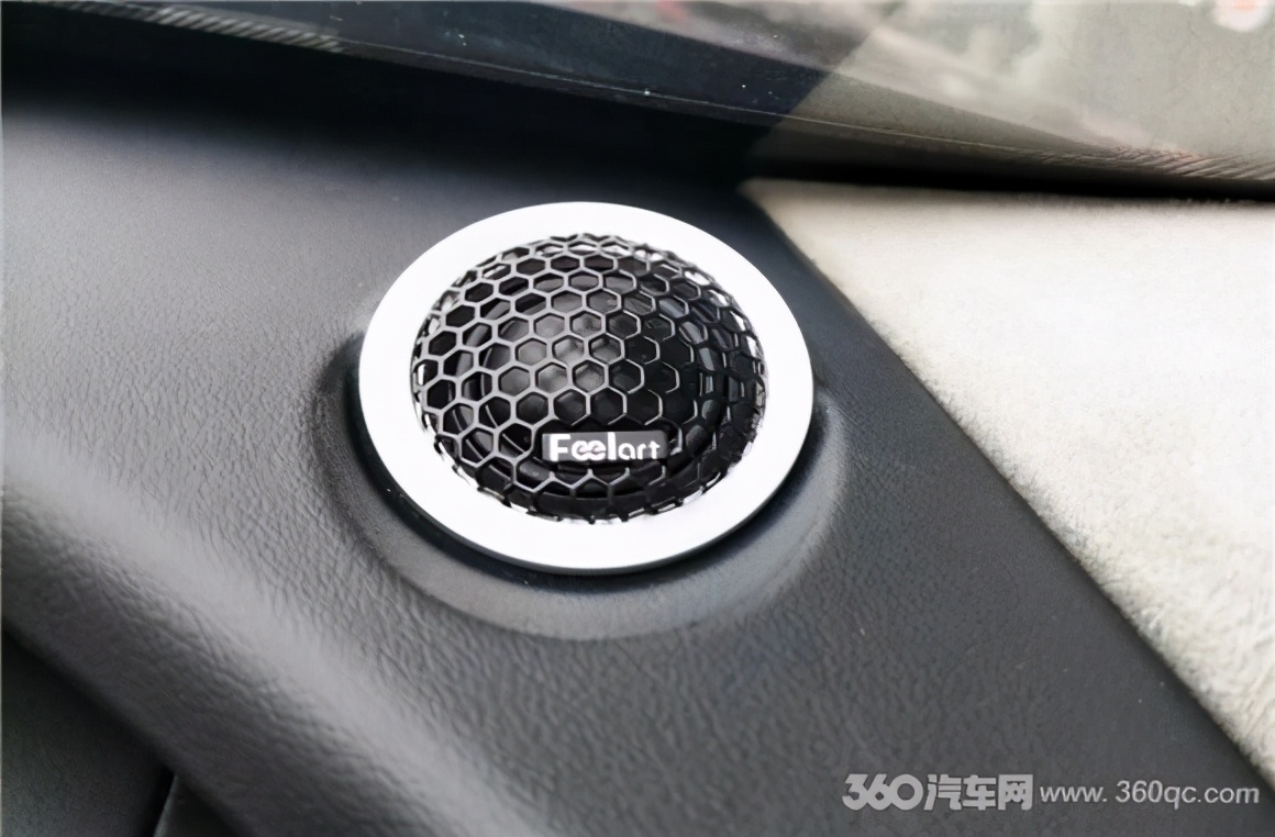 新生代车友追求快节奏听感芬朗SP-6.5D碳纤维两分频正好