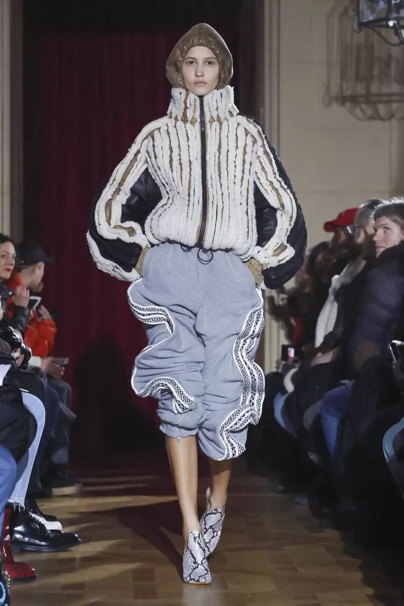 这条热裤正在与全世界的老爸为敌