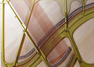 百年雅马哈：如何制造一架靠“音质”取胜的钢琴？