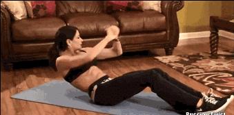 简单的练腹肌动作练出腹肌马甲线,2天1个动作快速练出腹肌马甲线