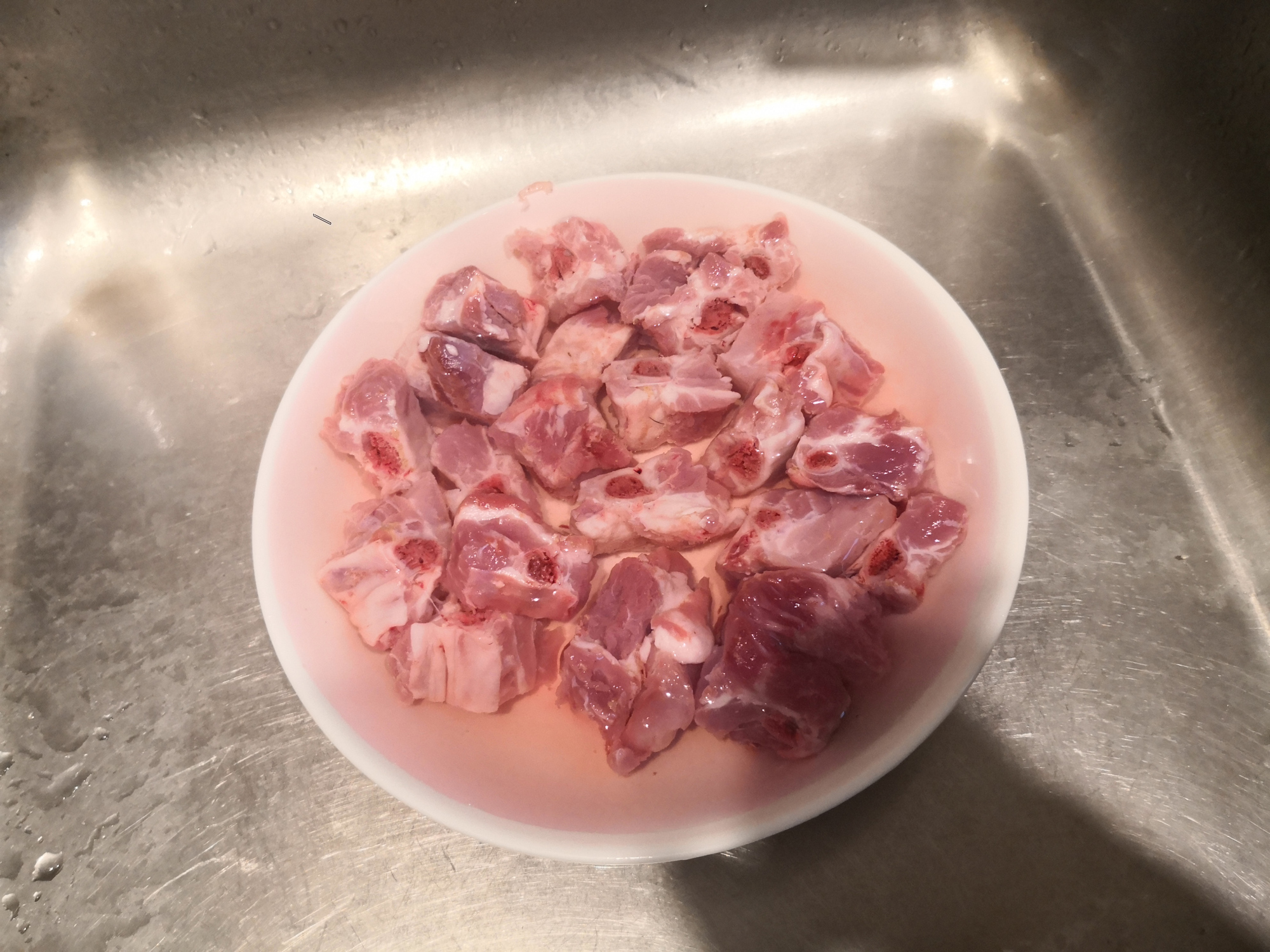 放假回家就给妈妈做三菜一汤,婆婆做的一家五口晚餐四菜一汤