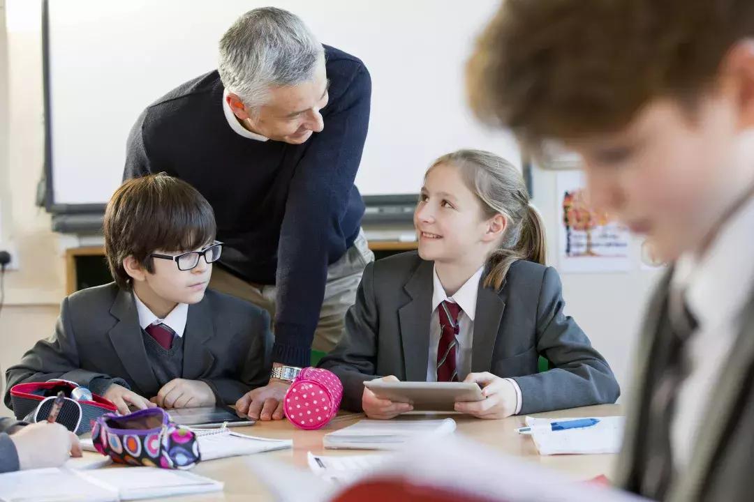 流利英音标准练习,如何说流利英音