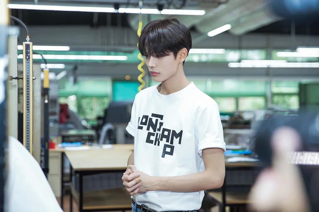 鏋楀溅淇妉ongchamp鐝戦涓婃捣,鏋楀溅淇妉ongchamp鍖呭寘