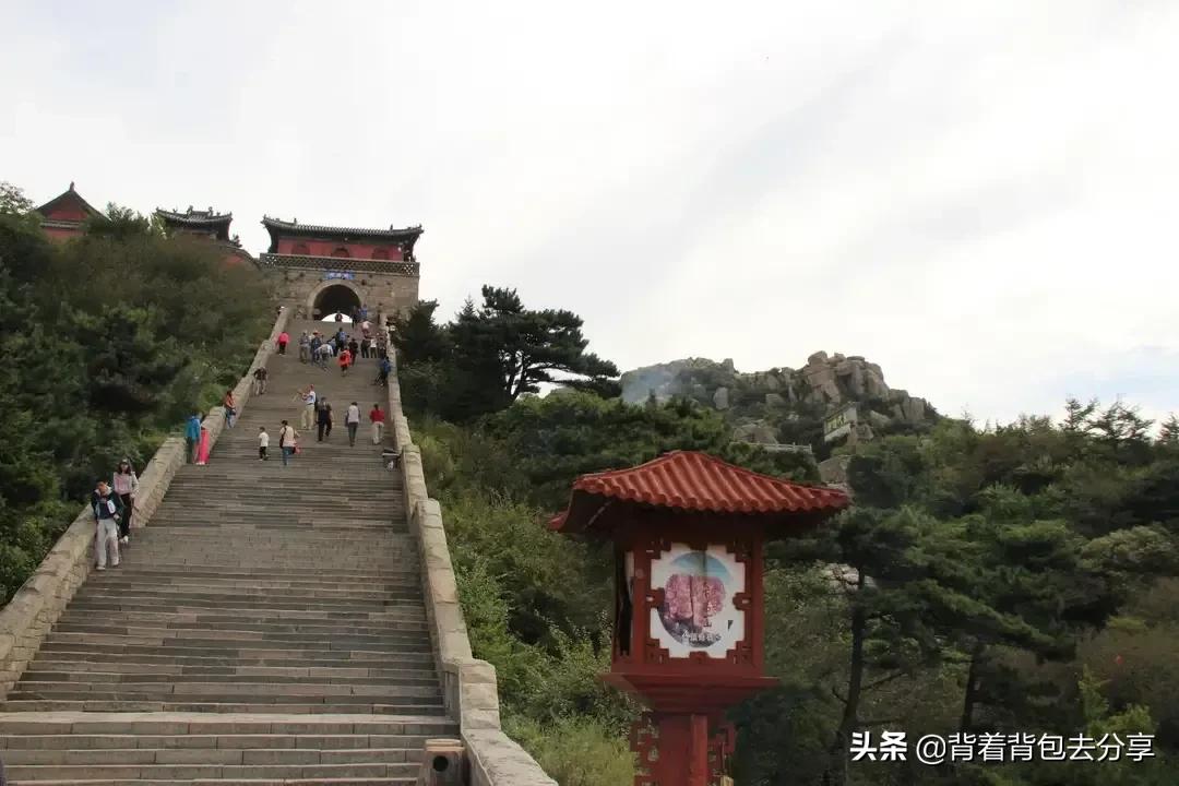 黄山恒山和华山哪个好,黄山旅游攻略三山指的是哪几个山