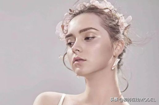 模特练习表情基本功,写真模特面部表情和眼神的训练