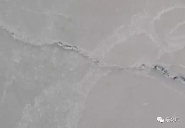 室外地面石材泛碱怎么办,石材泛碱怎么清理