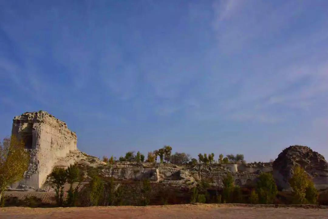 探秘阴山山脉,阴山山脉详细穿越路线