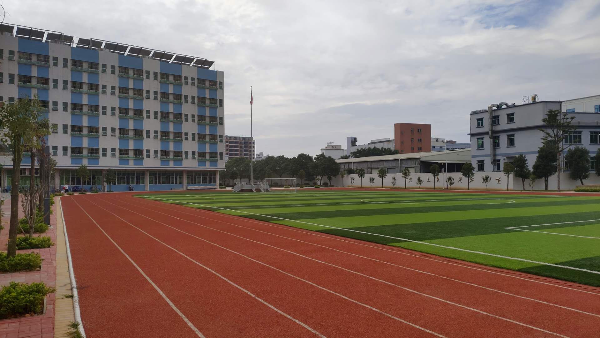 东莞塘厦水霖实验学校排名,东莞塘厦水霖学校待遇