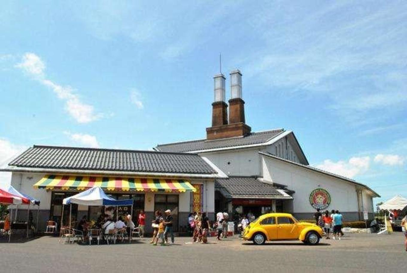 张翰王丽坤街头拍戏共赴海洋之城,张翰王丽坤同船共渡