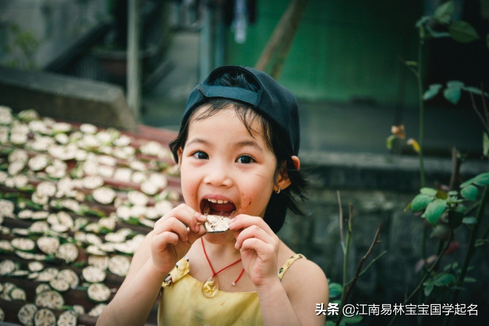 诗经中优雅的女孩名字大全,独特惊艳的诗经女孩名字