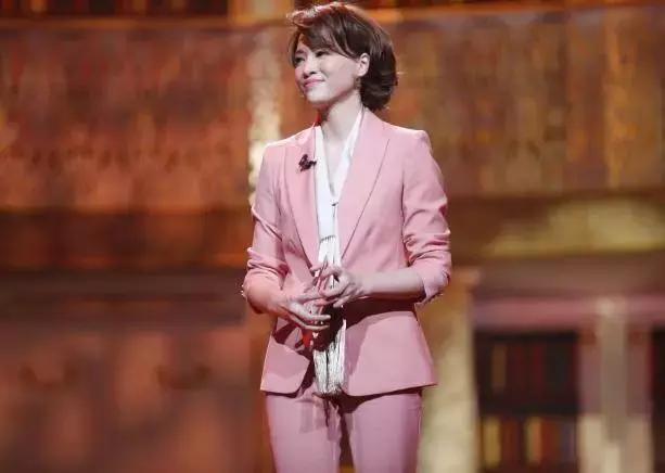 45岁董卿与周涛,45岁董卿现在状况