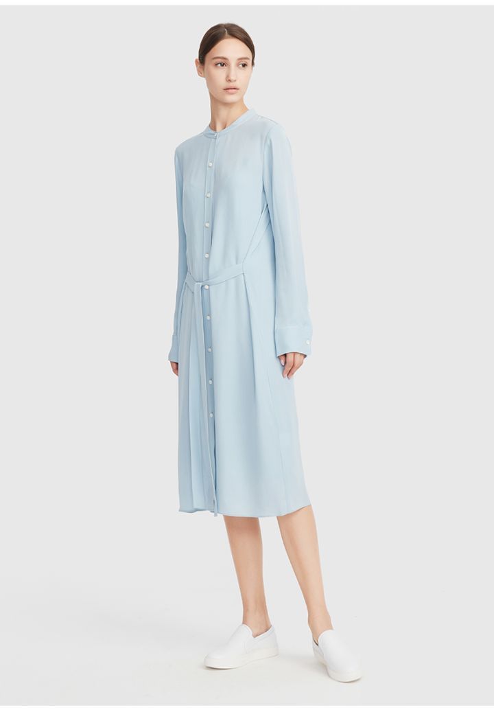 不想穿好看的衣服了,不想穿太贵的衣服