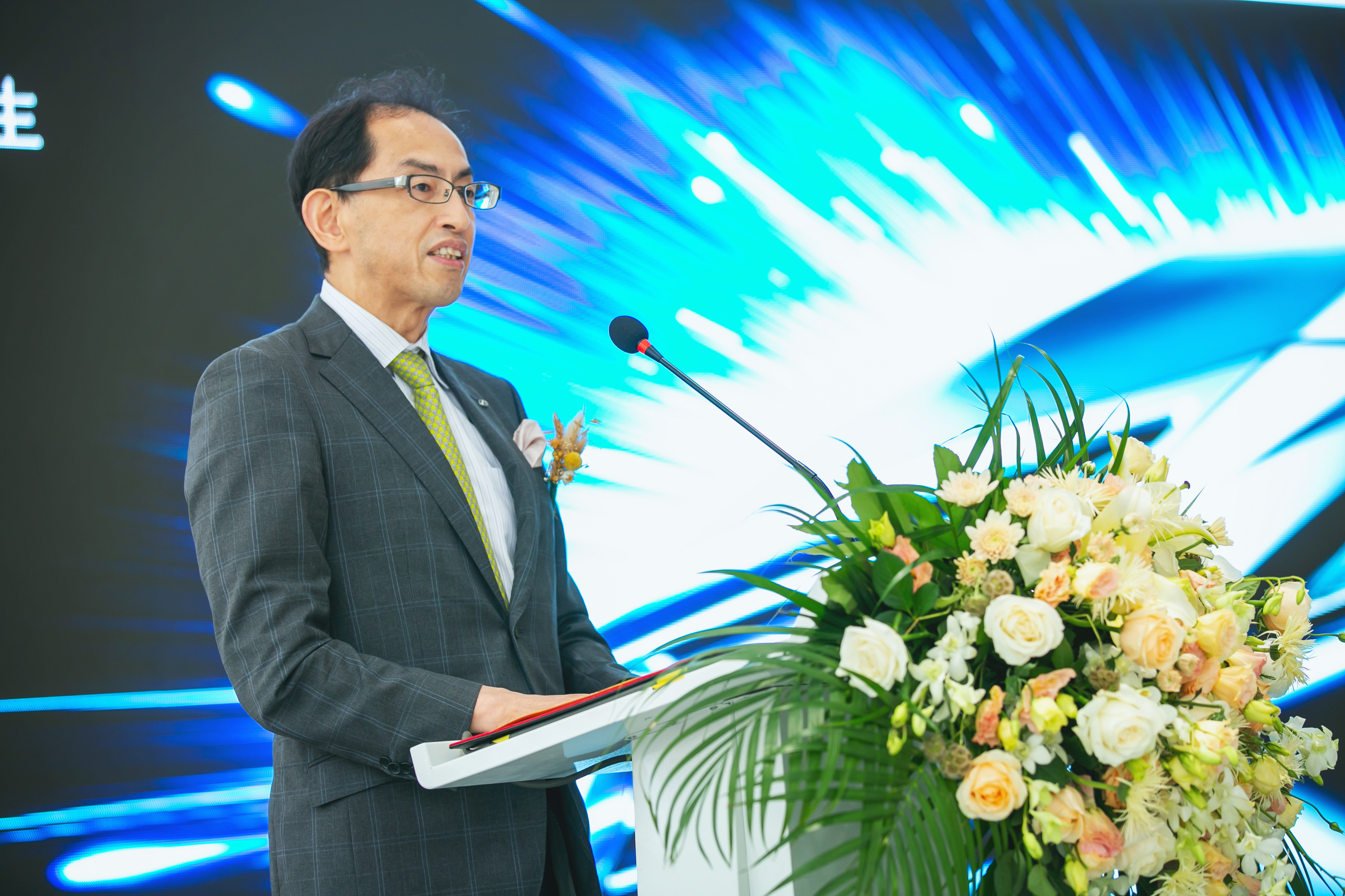 余姚轿辰雷克萨斯,余姚雷克萨斯4s店