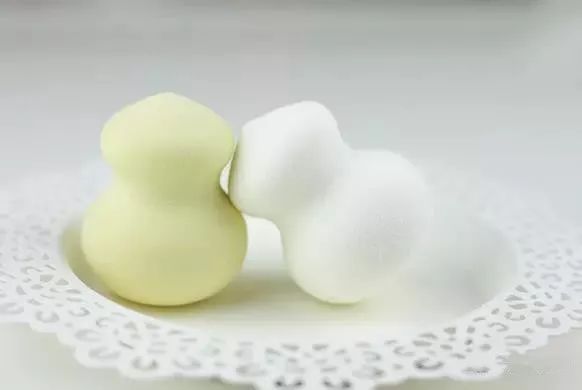分析海绵粉扑的正确使用方法,粉扑海绵的正确使用方法