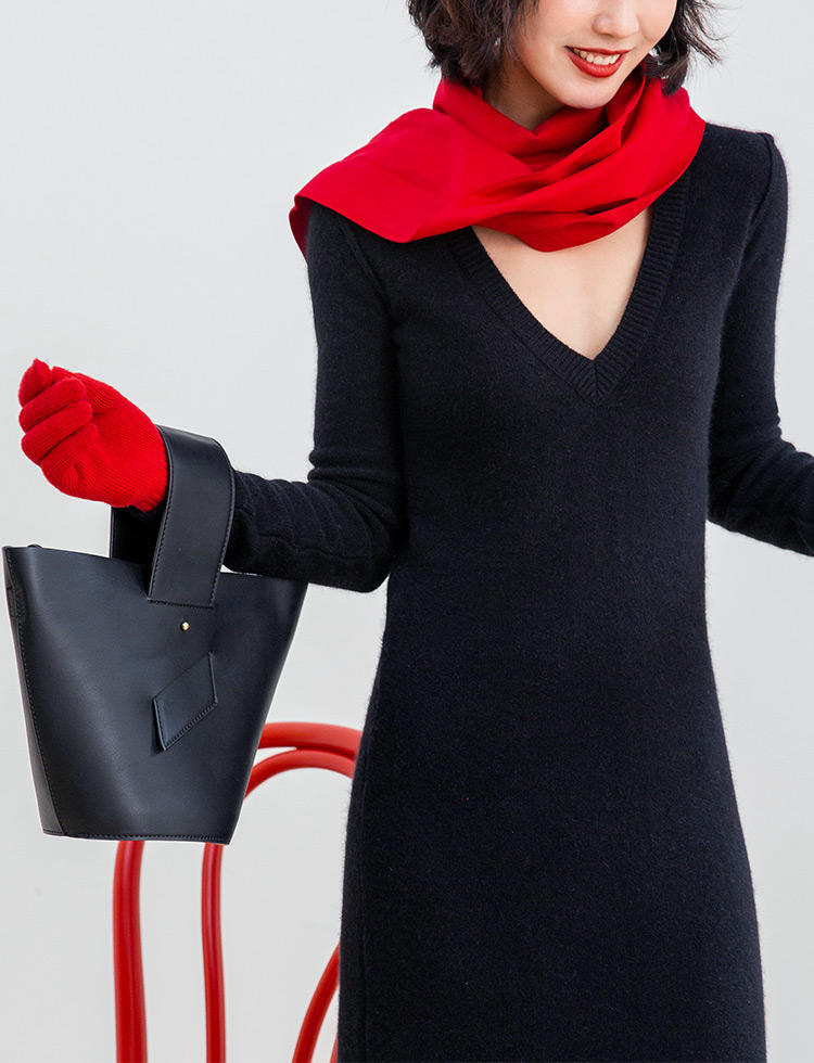 采紫禁红霞做围巾，轻暖丝滑，让你红运整年