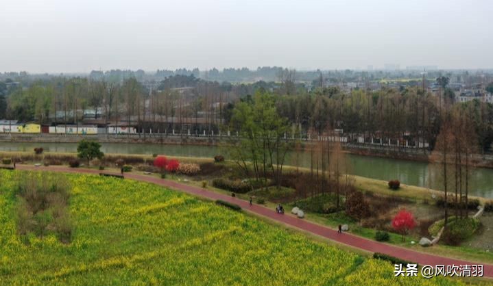 郫都区位于成都的哪个地方,成都郫都最穷的地方是哪里