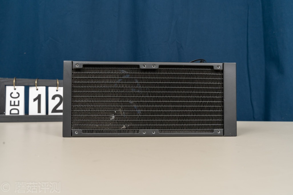 乔思伯240水冷能压得住i513600k吗,乔伯斯tw2-240pro水冷散热测试