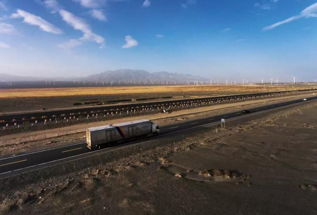 快递司机昼夜不停吗,快递司机熬夜