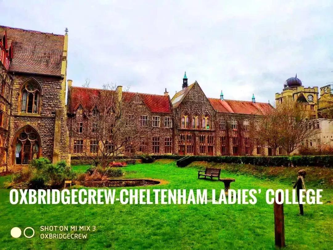 排名第一的顶尖女校,英国平民女校排名