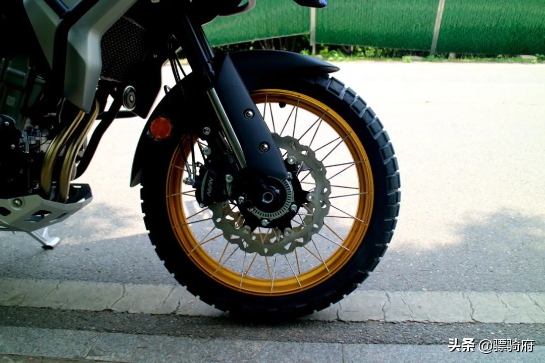 凯越500x单摇臂和本田cb400x,凯越500x单摇臂和凯越525的区别