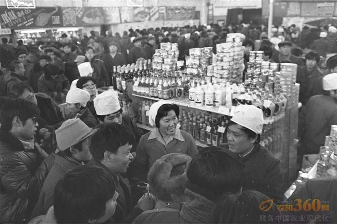 回忆童年8090过年情景,80后回忆童年过年真实视频