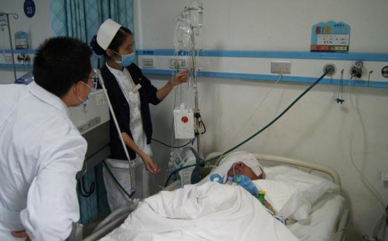 17岁高中生老想吐怎么了,17岁中学生呕吐去世