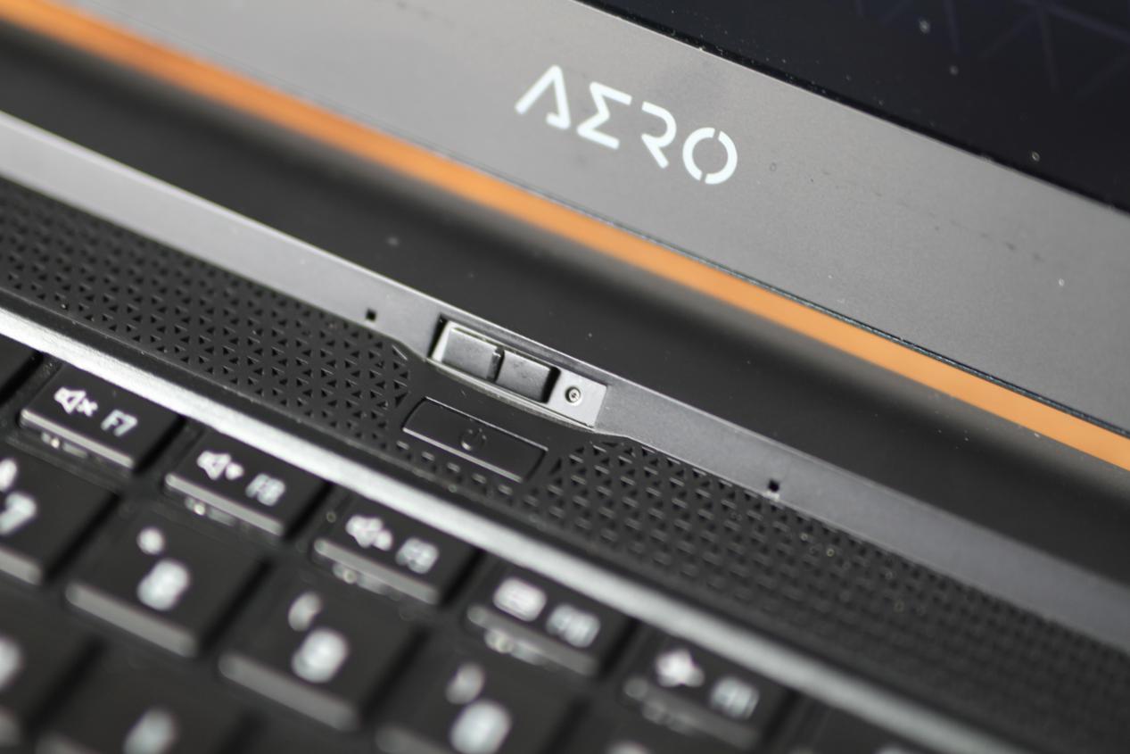 技嘉newaero15配置图,技嘉aorus15p-yd笔记本测评