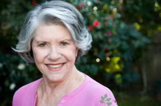 最近几天发现下面有块状物脱出，这是咋回事呢？