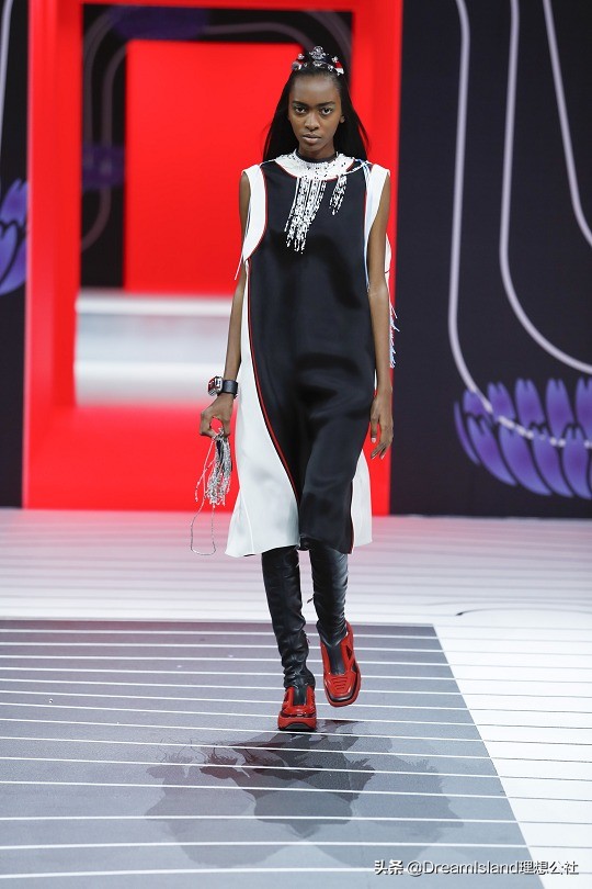 prada2023早春新款包,新款prada时装包晚宴包