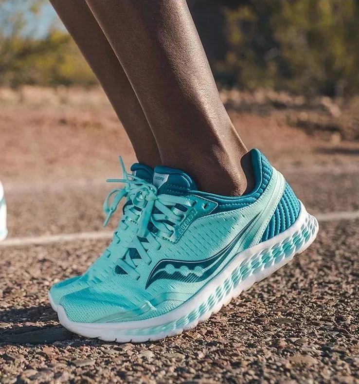 碳板不易断的实战好鞋,进阶跑者买什么碳板跑鞋