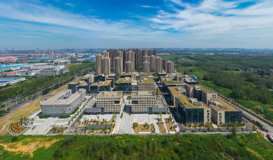 合肥：让“智慧的车”驰骋“聪明的路”