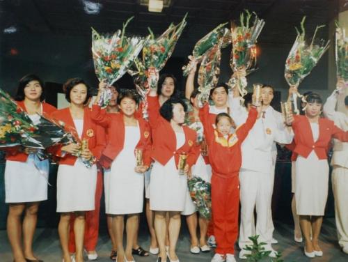 深切缅怀褚老先生原文,缅怀褚时健