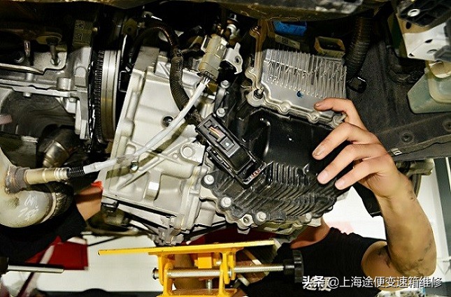 雪佛兰科鲁兹老款维修案例,修车老司机科鲁兹疑难杂症